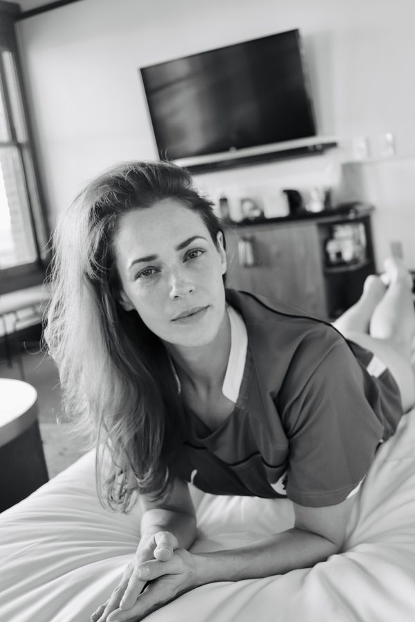 Amanda Righetti, photographed by Tina Turnbow